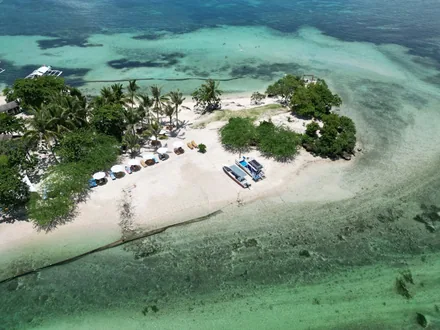Strand og resort på Mactan